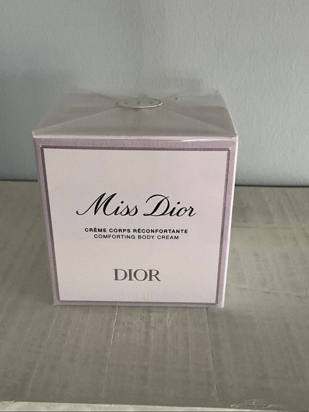 Dior Miss Dior Comforting Body Cream - Light Pink & White Packaging